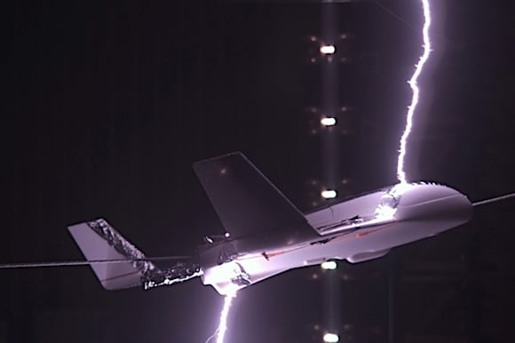 A New Method To Protect Aircraft From Lightning Strikes Avionics International 