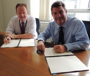 Martin Rolfe, NATS Chief Executive Officer and Graham Keddie, Managing Director, Belfast International Airport Sign agreement to extend service